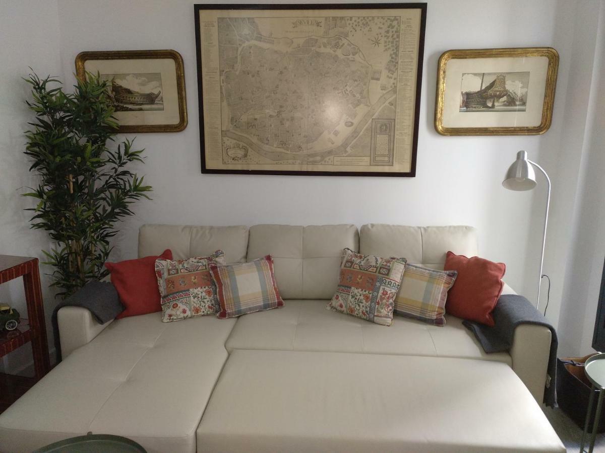 Casa Aguilas Sevilla Dış mekan fotoğraf